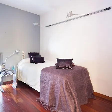 My Space Barcelona Gracia Pool Near Center Apartment *