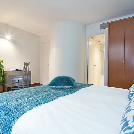 My Space Barcelona Gracia Pool Near Center Apartment *
