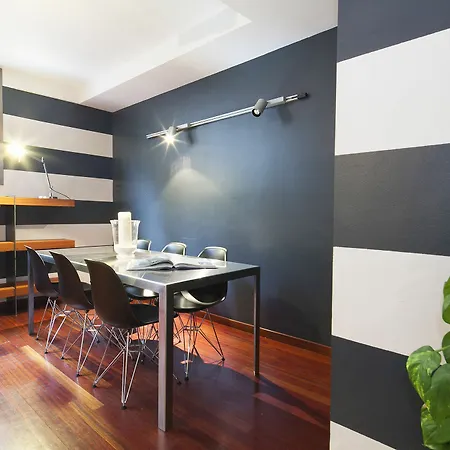 My Space Barcelona Gracia Pool Near Center Barcelona